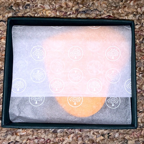 Brand New Mulberry Heart Coin Zip Purse (NWT) - Picture 5 of 7